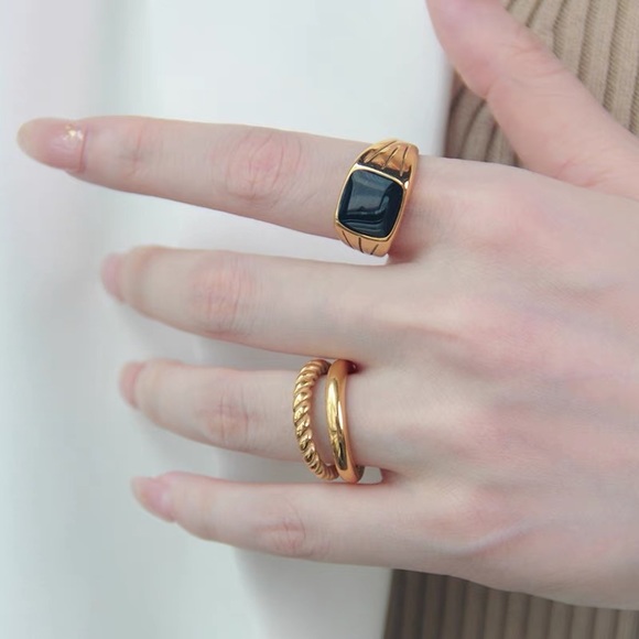 💕18K Gold Plated Stacked Twist Ring - Picture 5 of 8